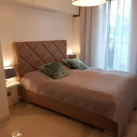 Apartament Deluxe Polwiejska Lägenhet